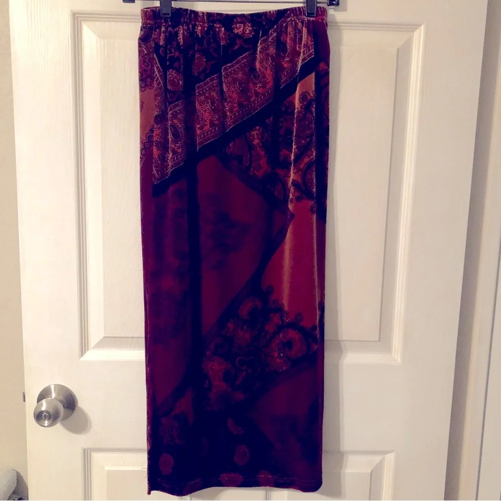 CLIO Velvet Ankle Length Skirt - Picture 3 of 6
